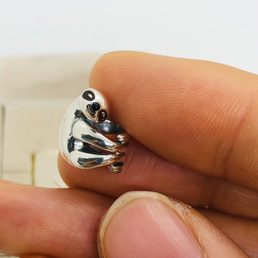 ✨✨Pandora Hanging Sloth Charm